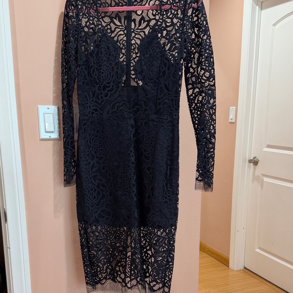 Chic Navy Lace Long Sleeve Dress